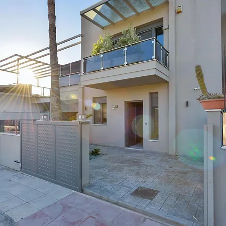 Nyaraló Arieldine Luxury Hriszí Aktí Haniá